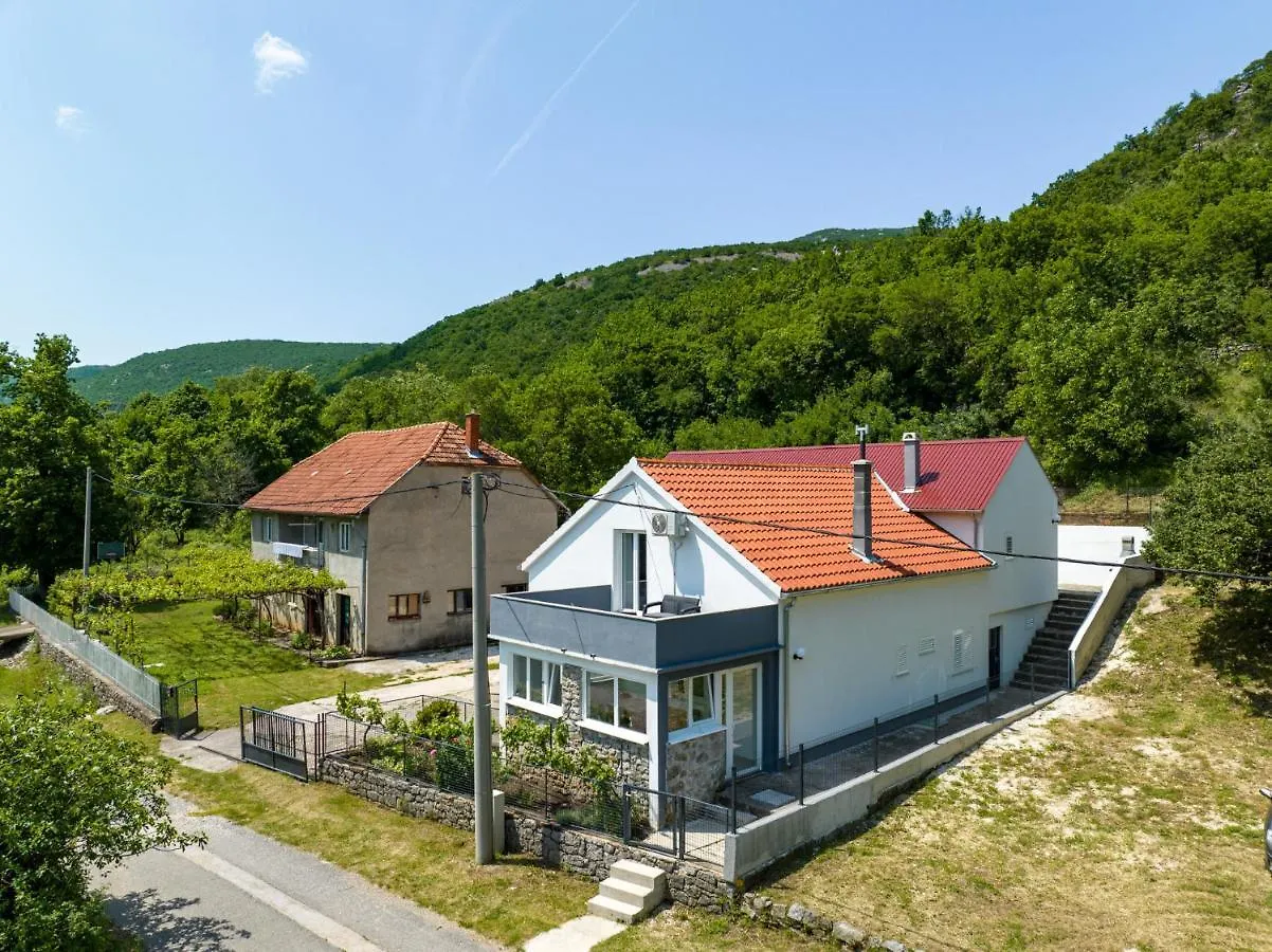 Vikendica Holiday House Zrmanja Vrelo