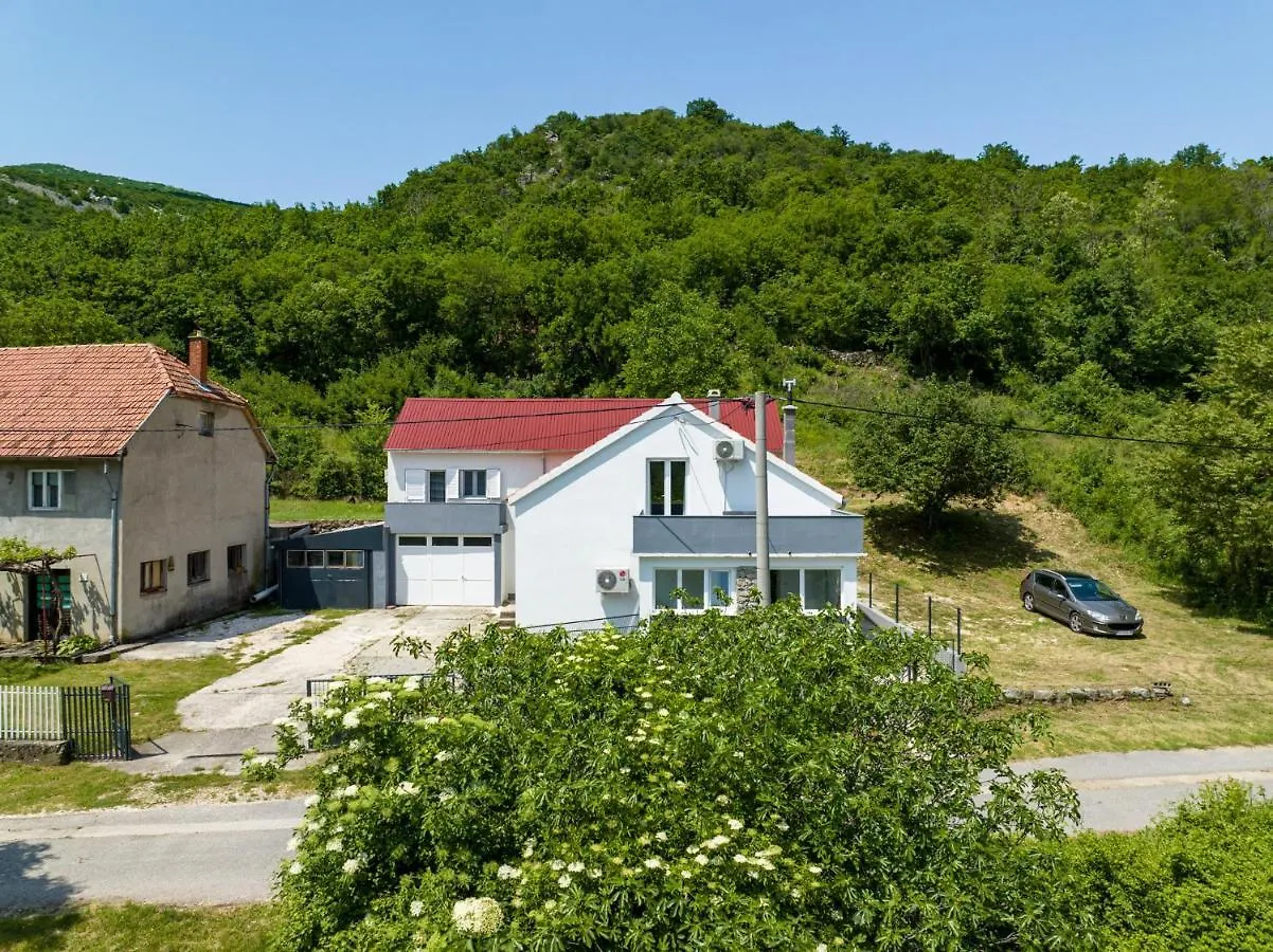 Vikendica Holiday House Zrmanja Vrelo Croatia