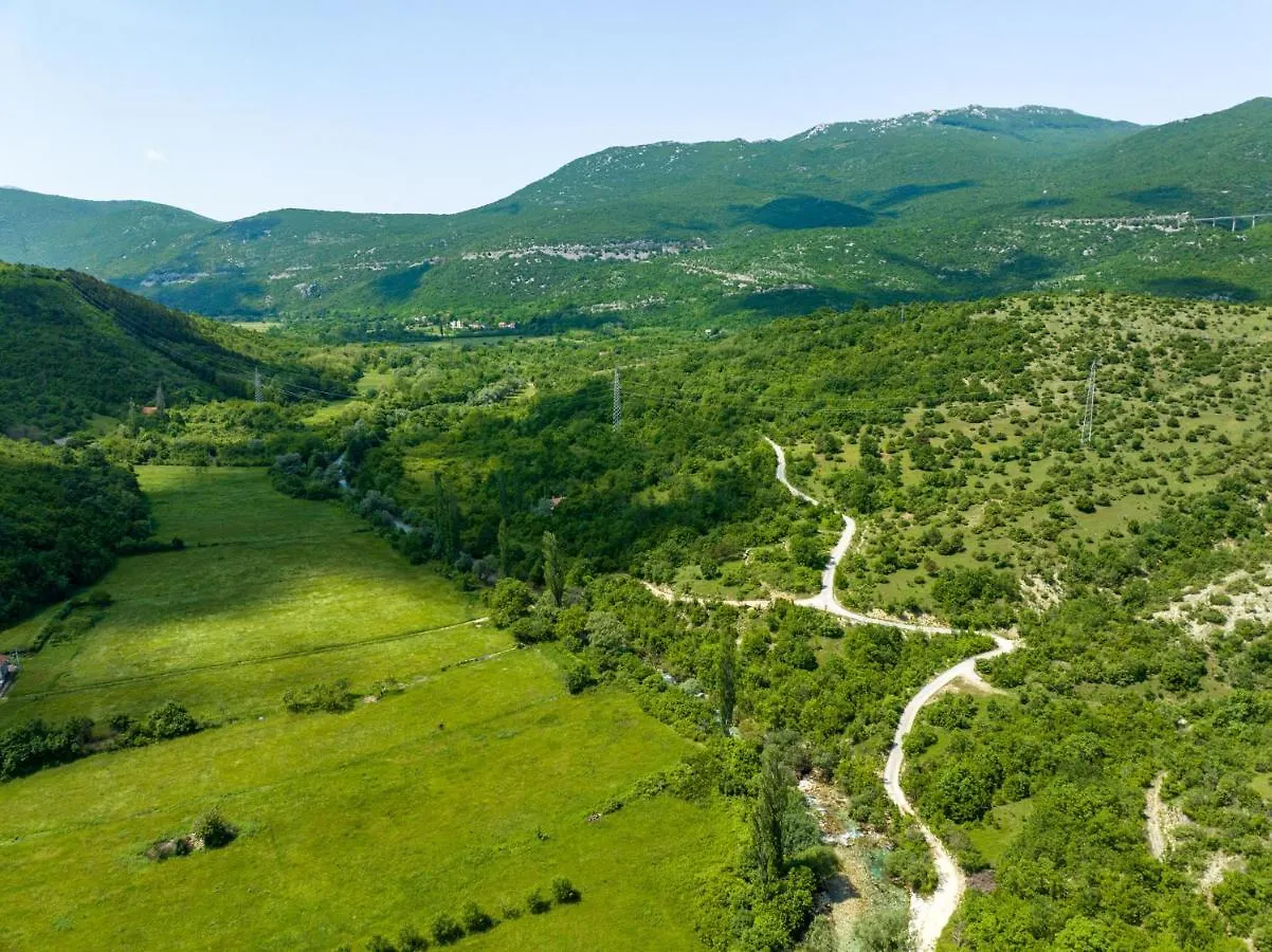 Holiday House Zrmanja Vrelo Krupa