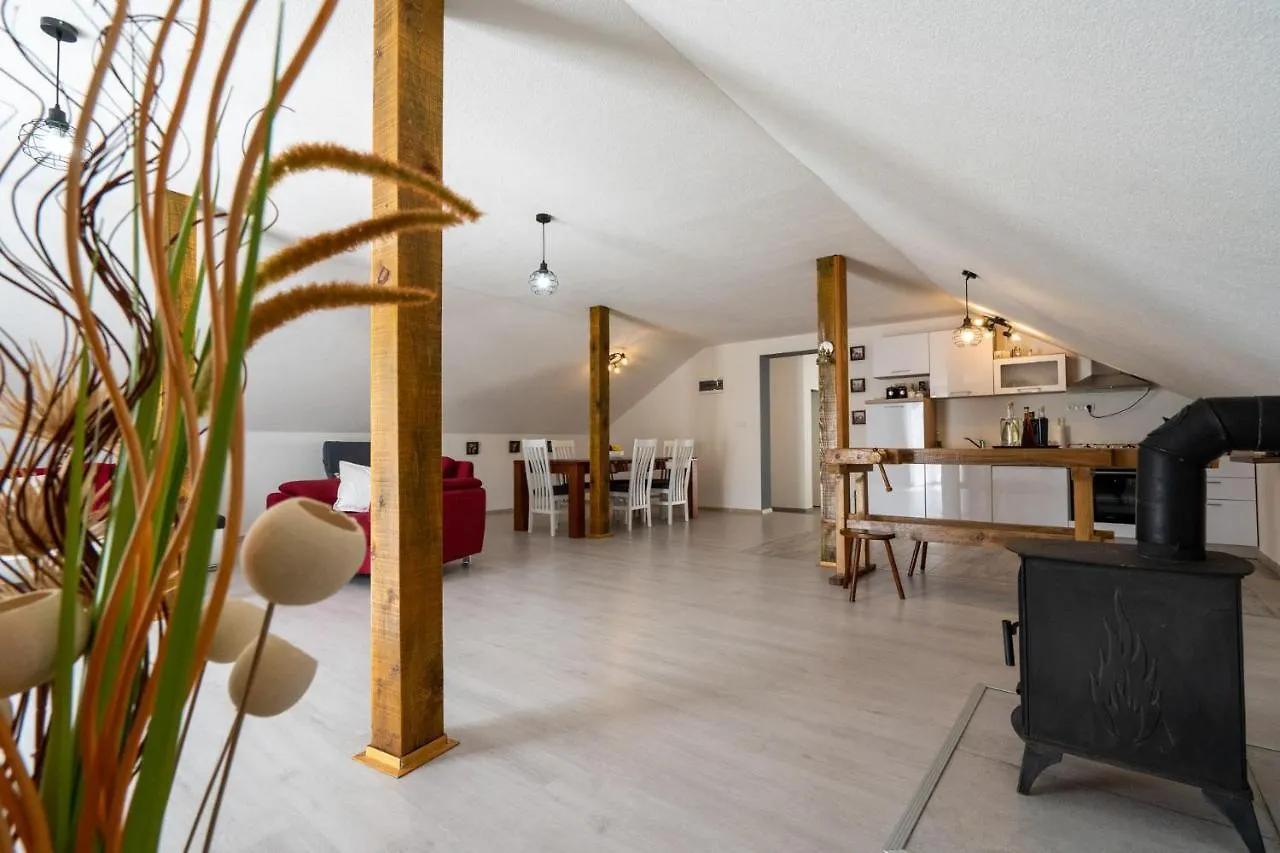 Vikendica Holiday House Zrmanja Vrelo Croatia