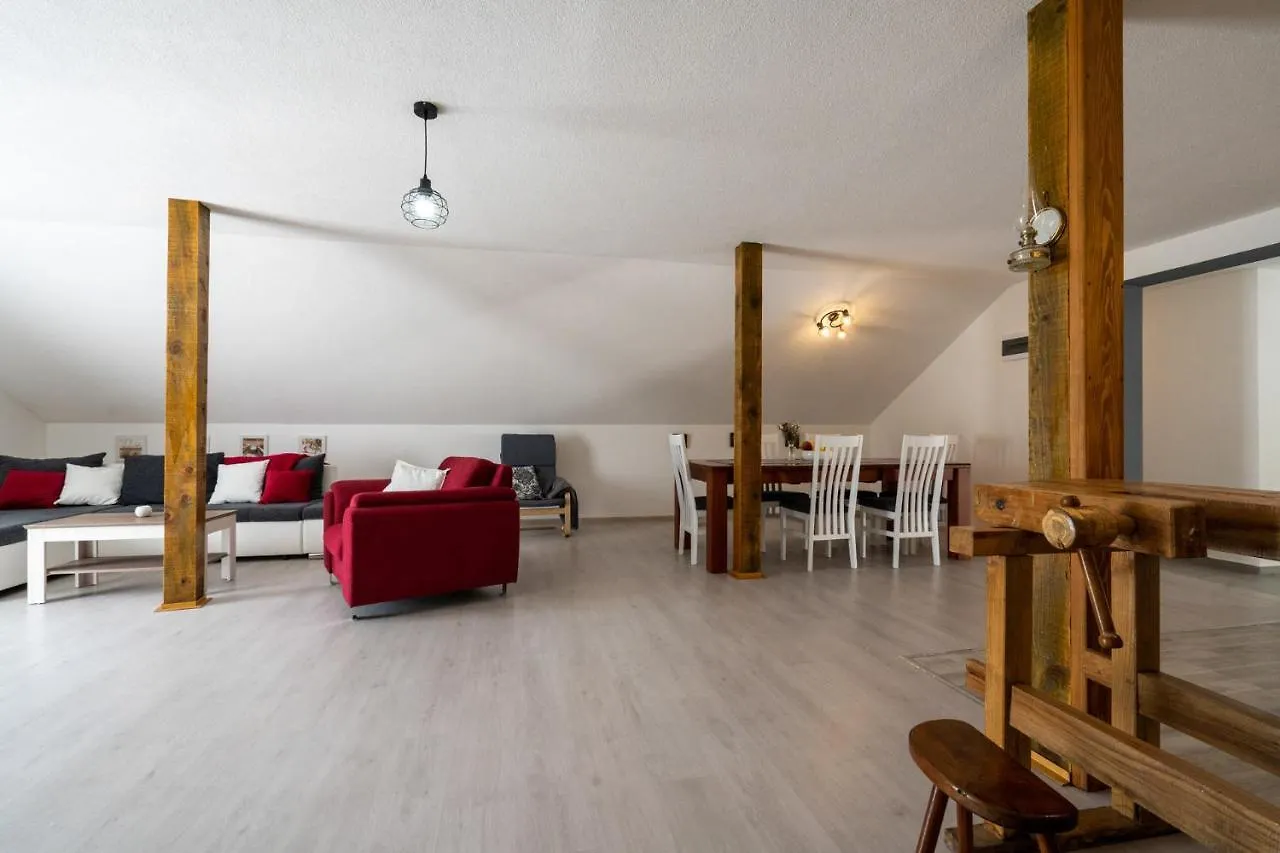 Vikendica Holiday House Zrmanja Vrelo