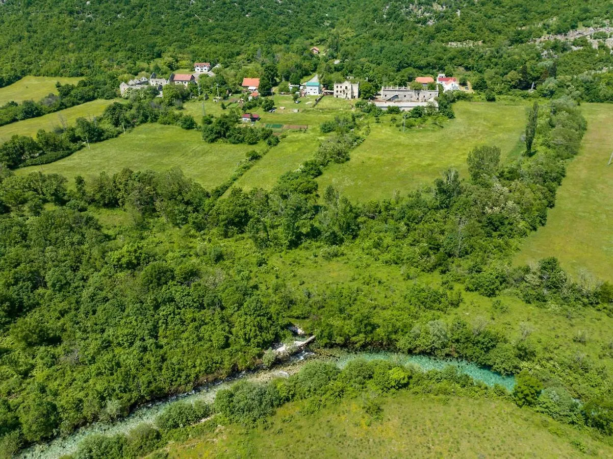 Vikendica Holiday House Zrmanja Vrelo