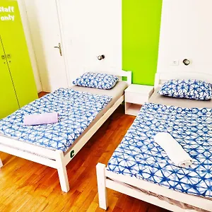 Croparadise , Split Croatia