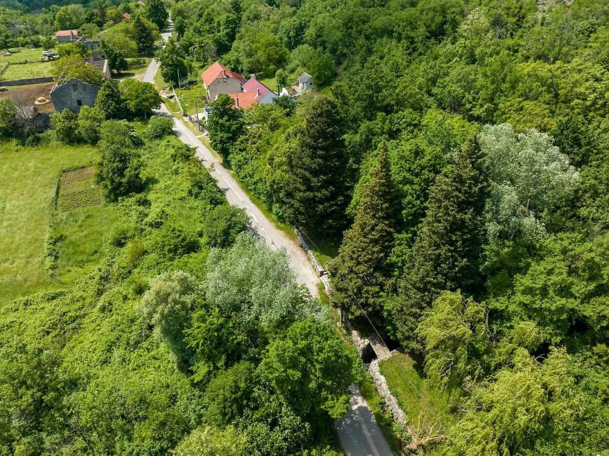 Holiday House Zrmanja Vrelo Krupa 0*,  Croatia