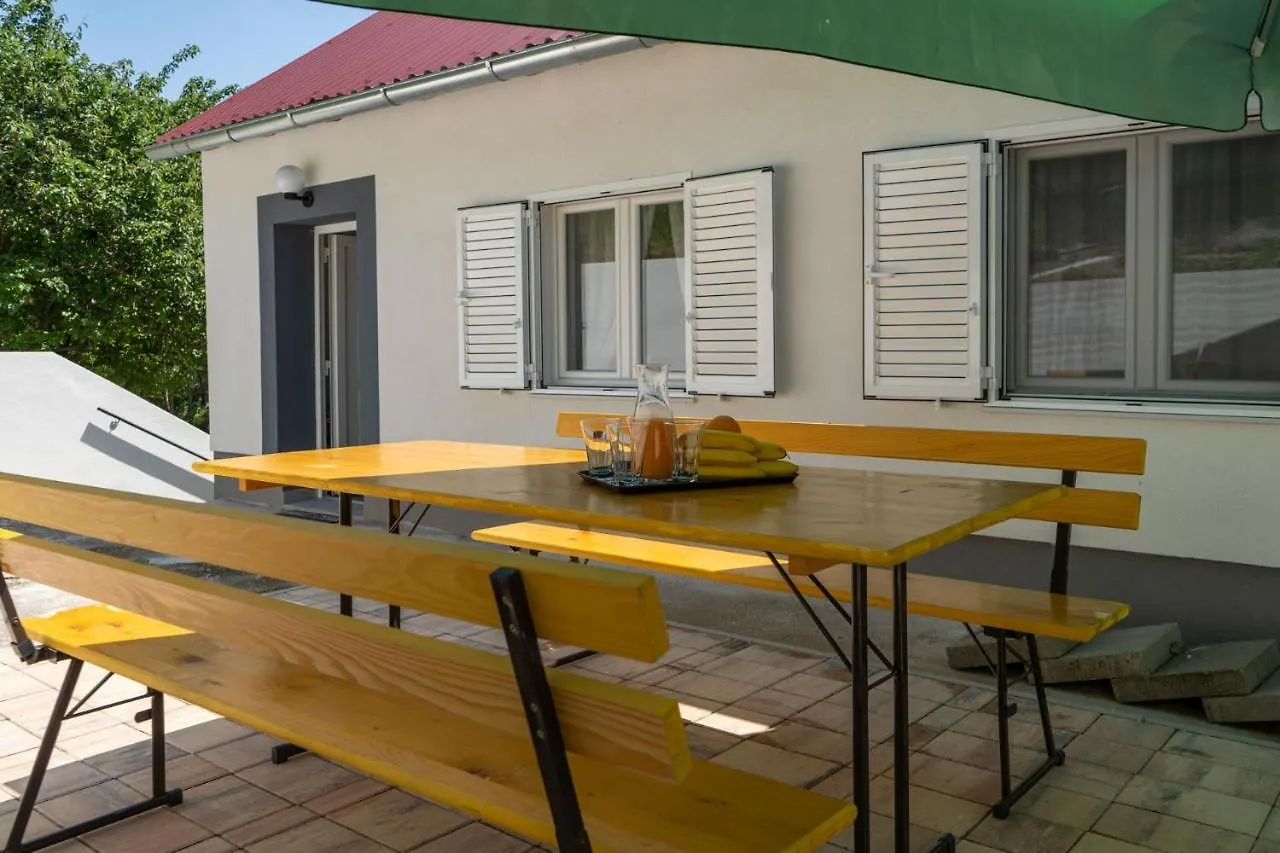 Holiday House Zrmanja Vrelo Krupa
